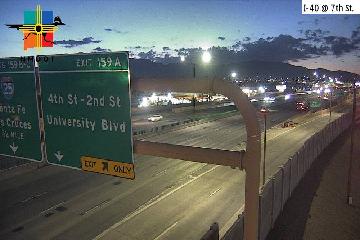 I-40 & 7th St traffic camera, view east, Albuquerque, New Mexico